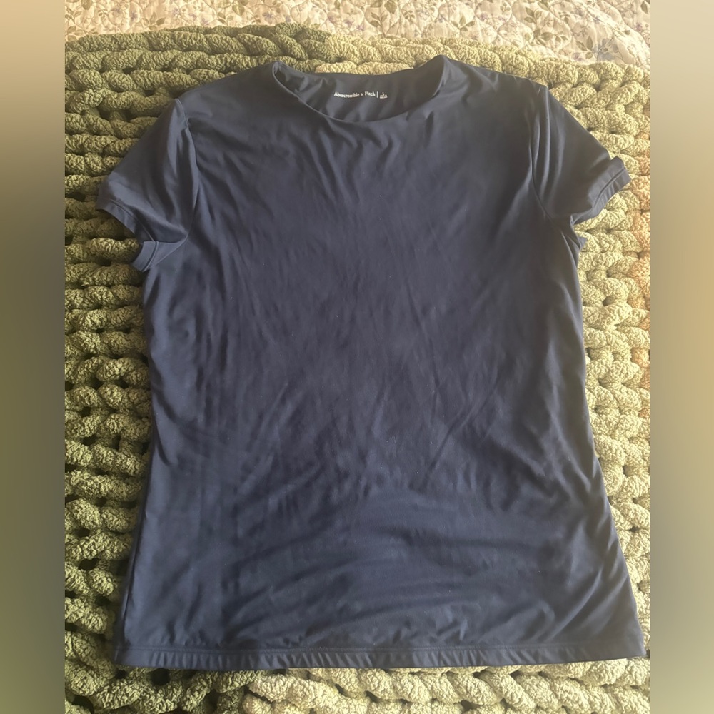 Abercrombie seamless tee - large